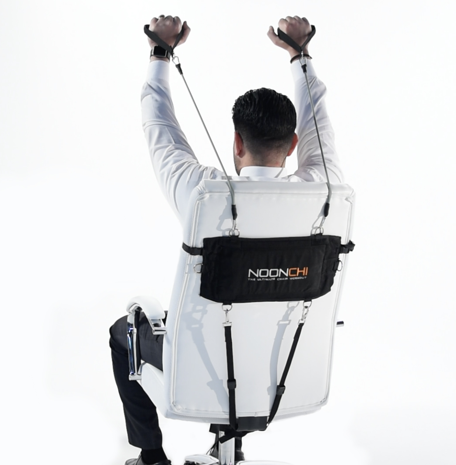 Noonchi Starts the New Year With a Portable Office Chair Workout That