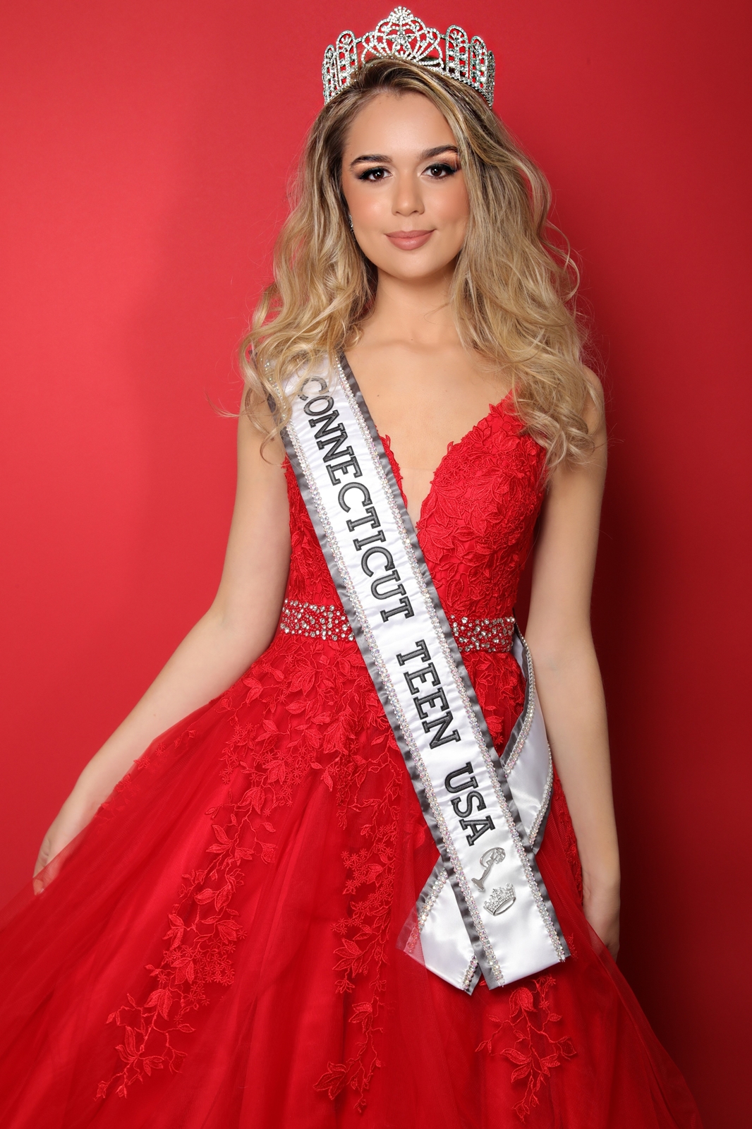 Humanity in Crisis Miss Connecticut Teen USA 2020 Leads Human